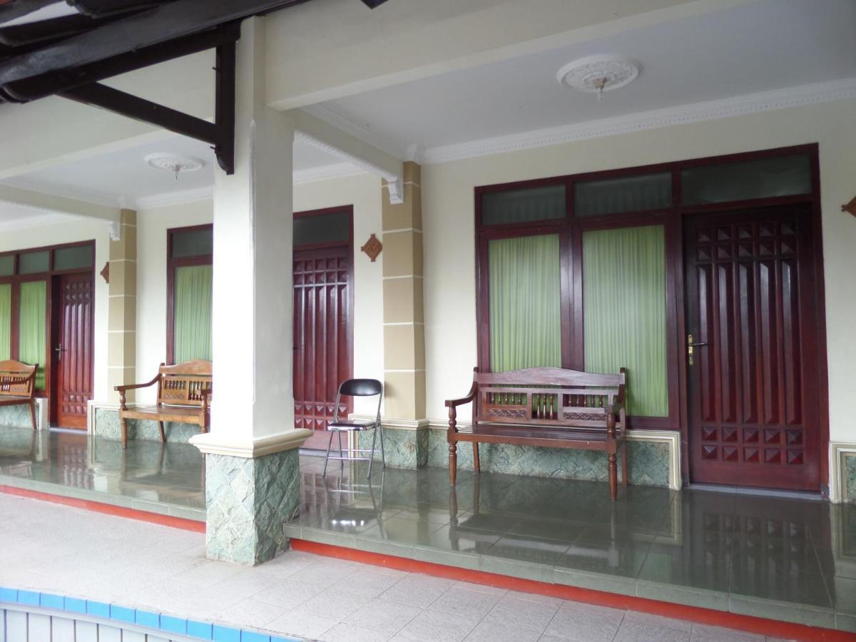 Sukapura Permai Hotel Lambangkuning エクステリア 写真